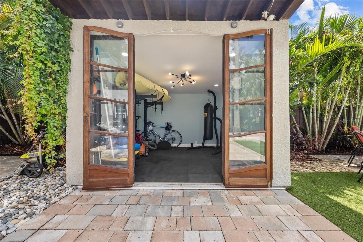 COUNTRY CLUB ADD - Residential