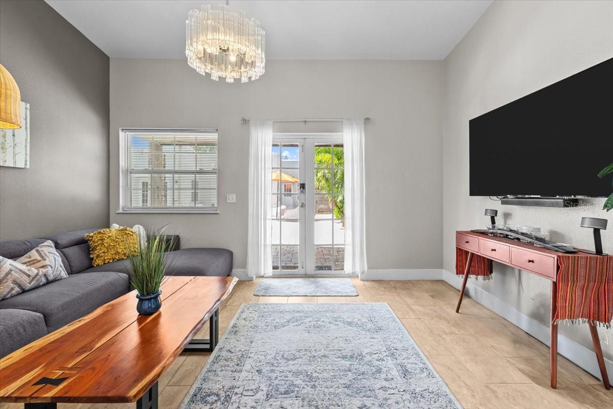 COUNTRY CLUB ADD - Residential