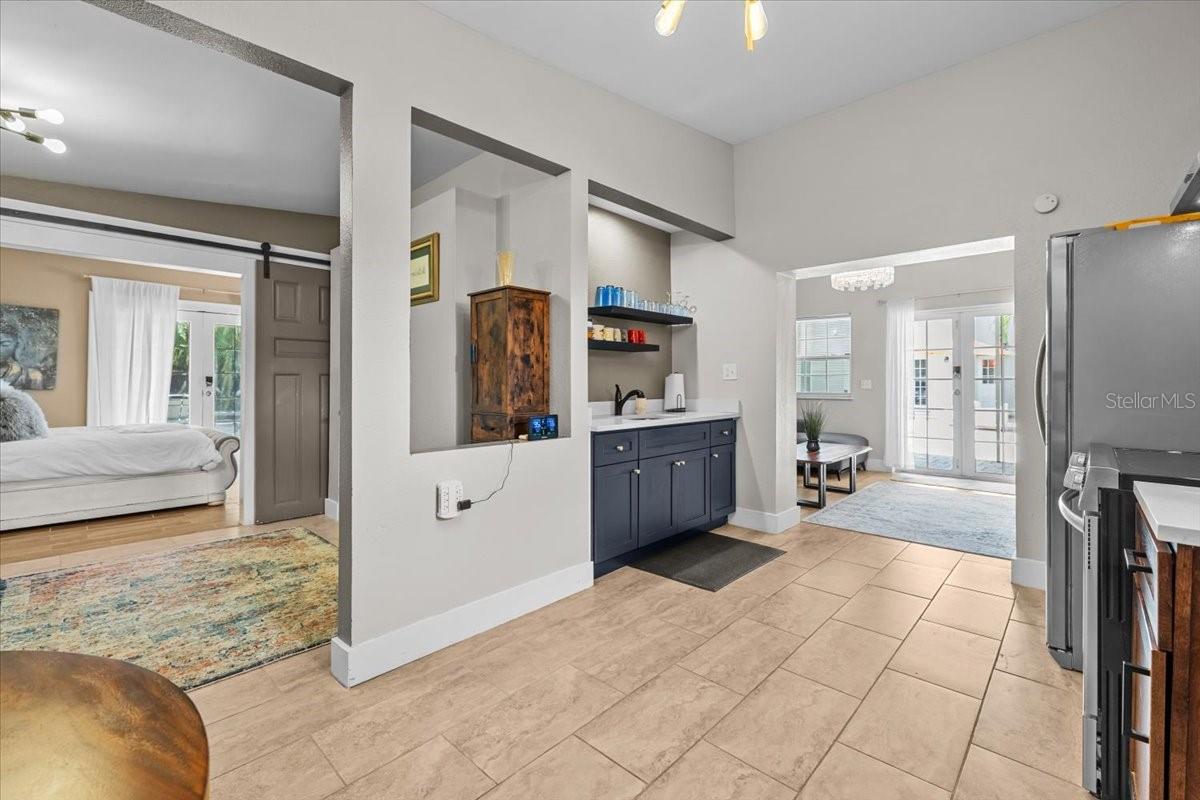 COUNTRY CLUB ADD - Residential