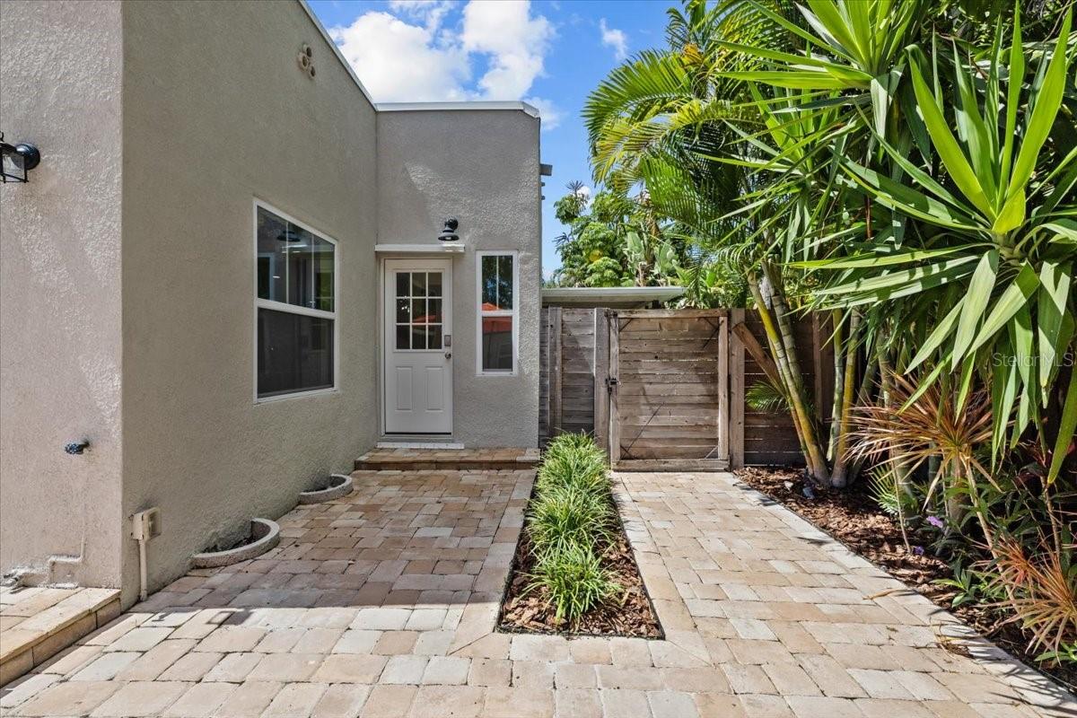 COUNTRY CLUB ADD - Residential