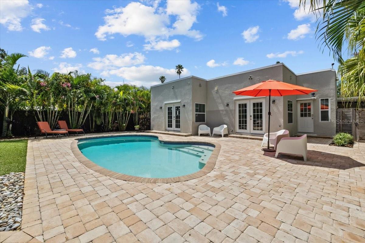 COUNTRY CLUB ADD - Residential