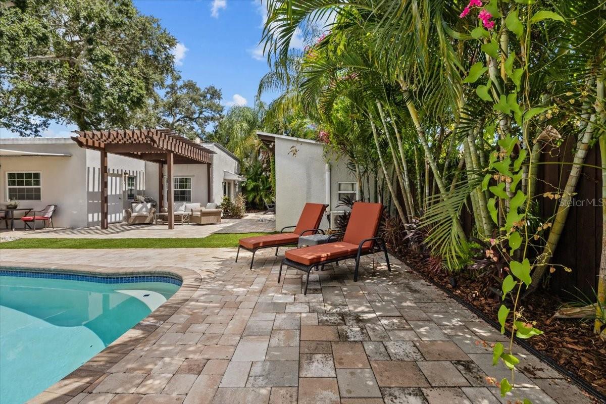 COUNTRY CLUB ADD - Residential