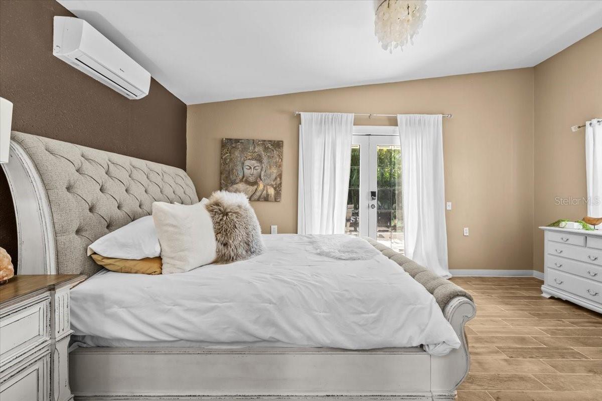 COUNTRY CLUB ADD - Residential