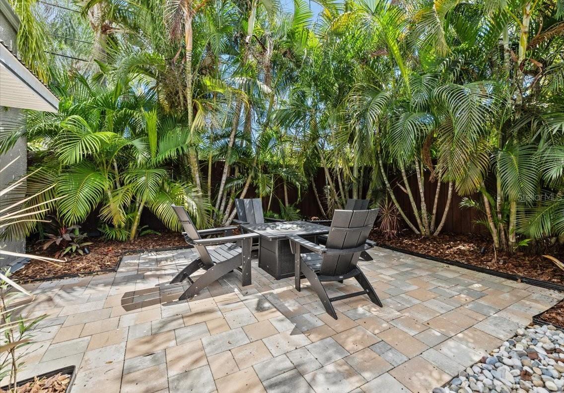 COUNTRY CLUB ADD - Residential