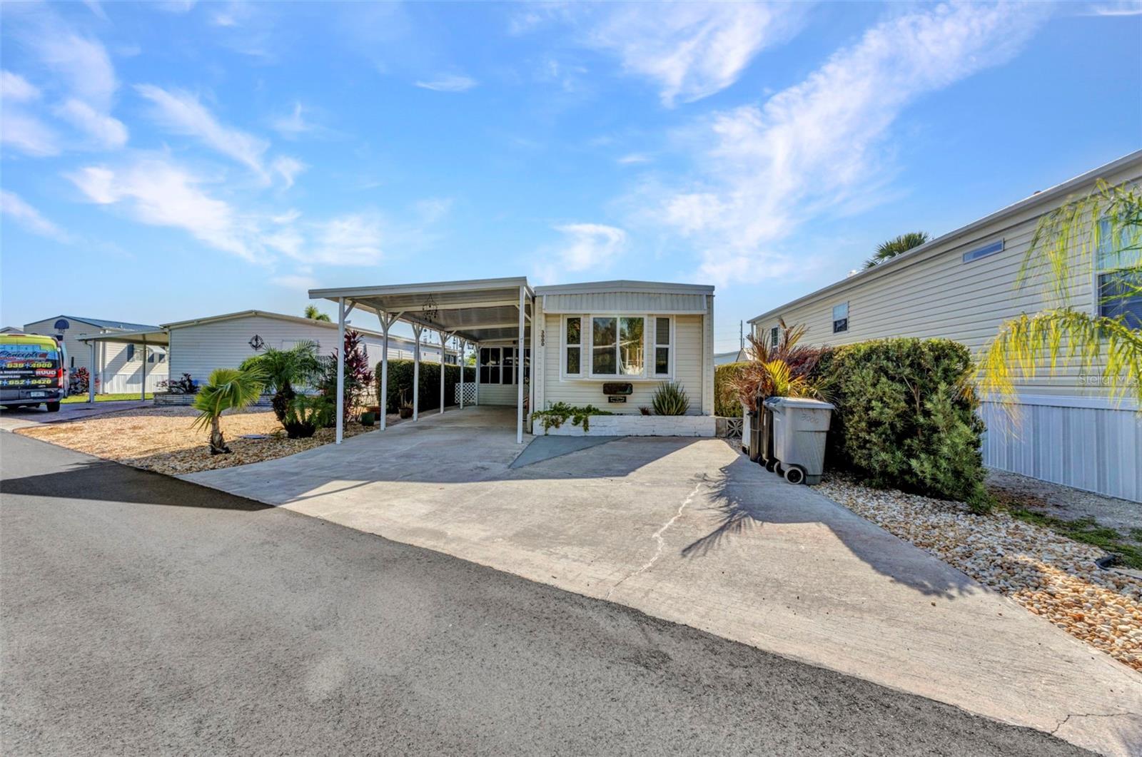 3000 COQUINA ESPLANADE