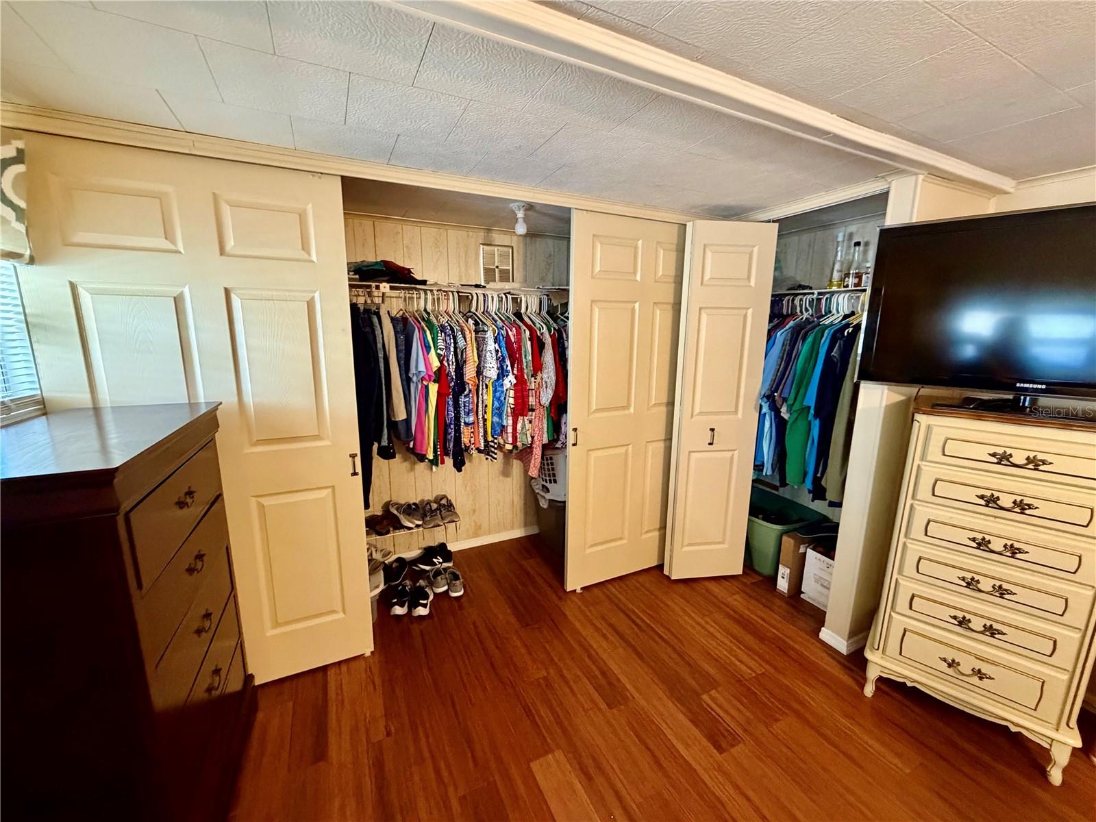 SUNSET PALMS UNREC - Residential