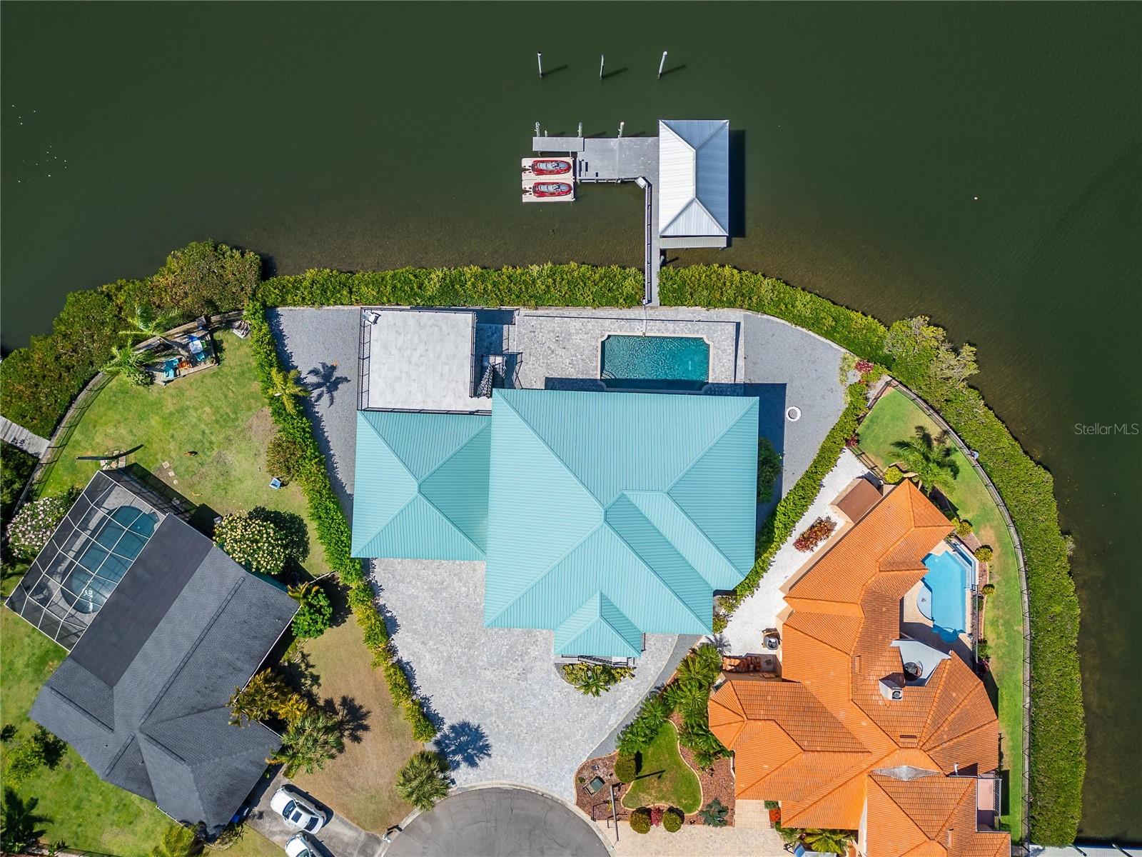 935 CHIPAWAY DRIVE