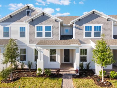 13504 AUTUMN HARVEST AVENUE WINTER GARDEN FL 34787