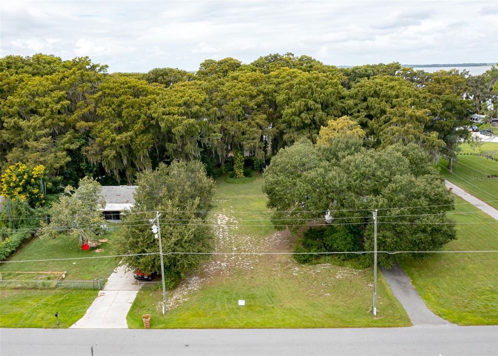 Photo of Cove Road, Tavares, FL 32778 (MLS # O6391121)