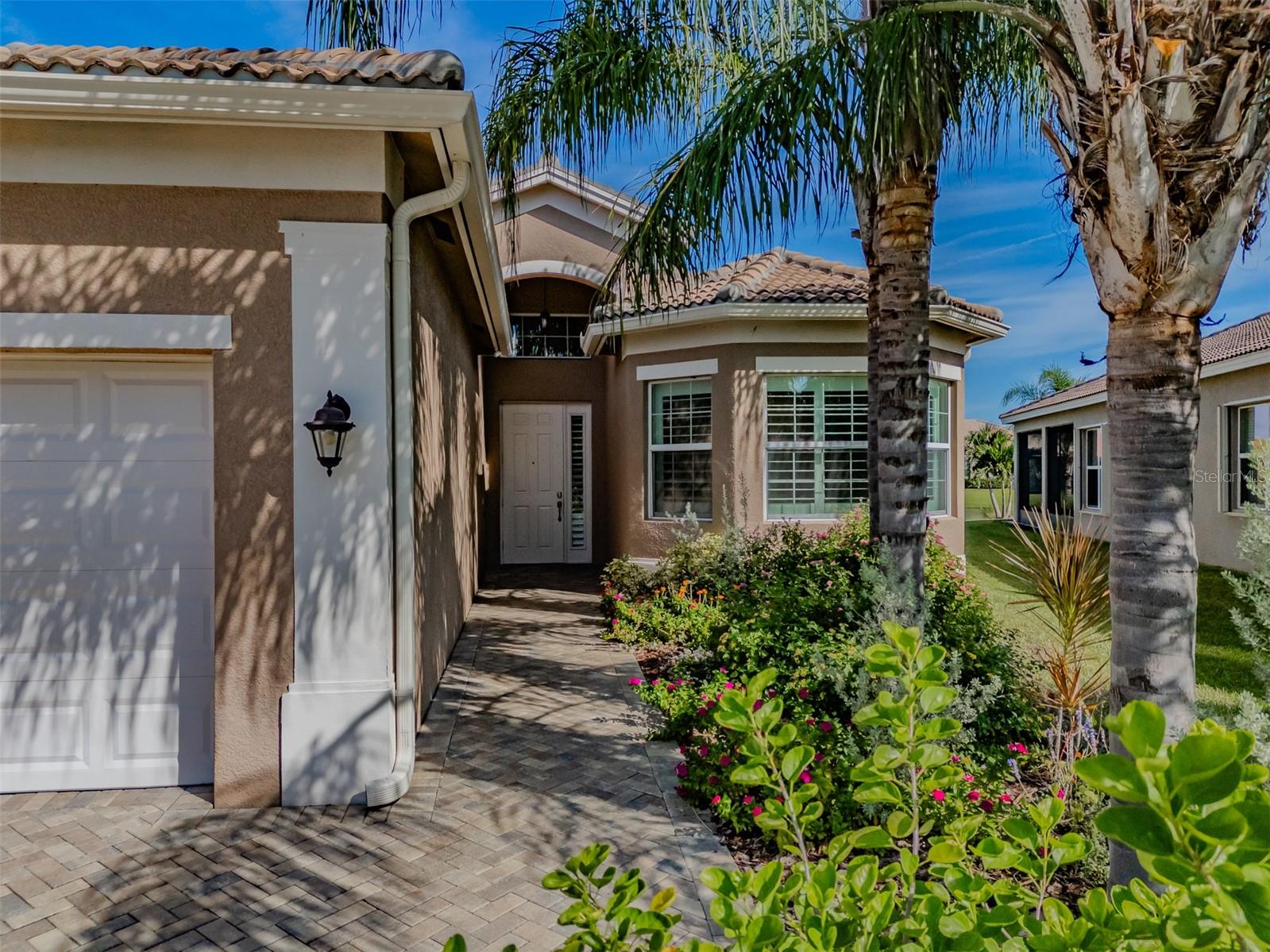 VALENCIA LAKES TR O - Residential