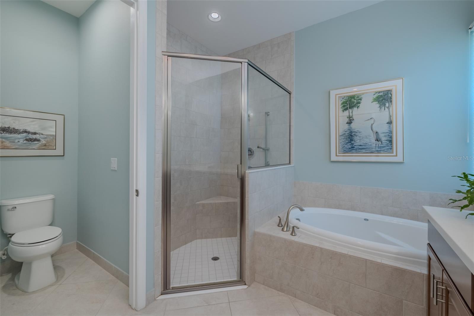 VALENCIA LAKES TR O - Residential