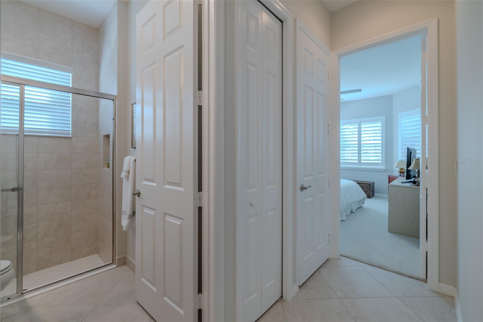 VALENCIA LAKES TR O - Residential