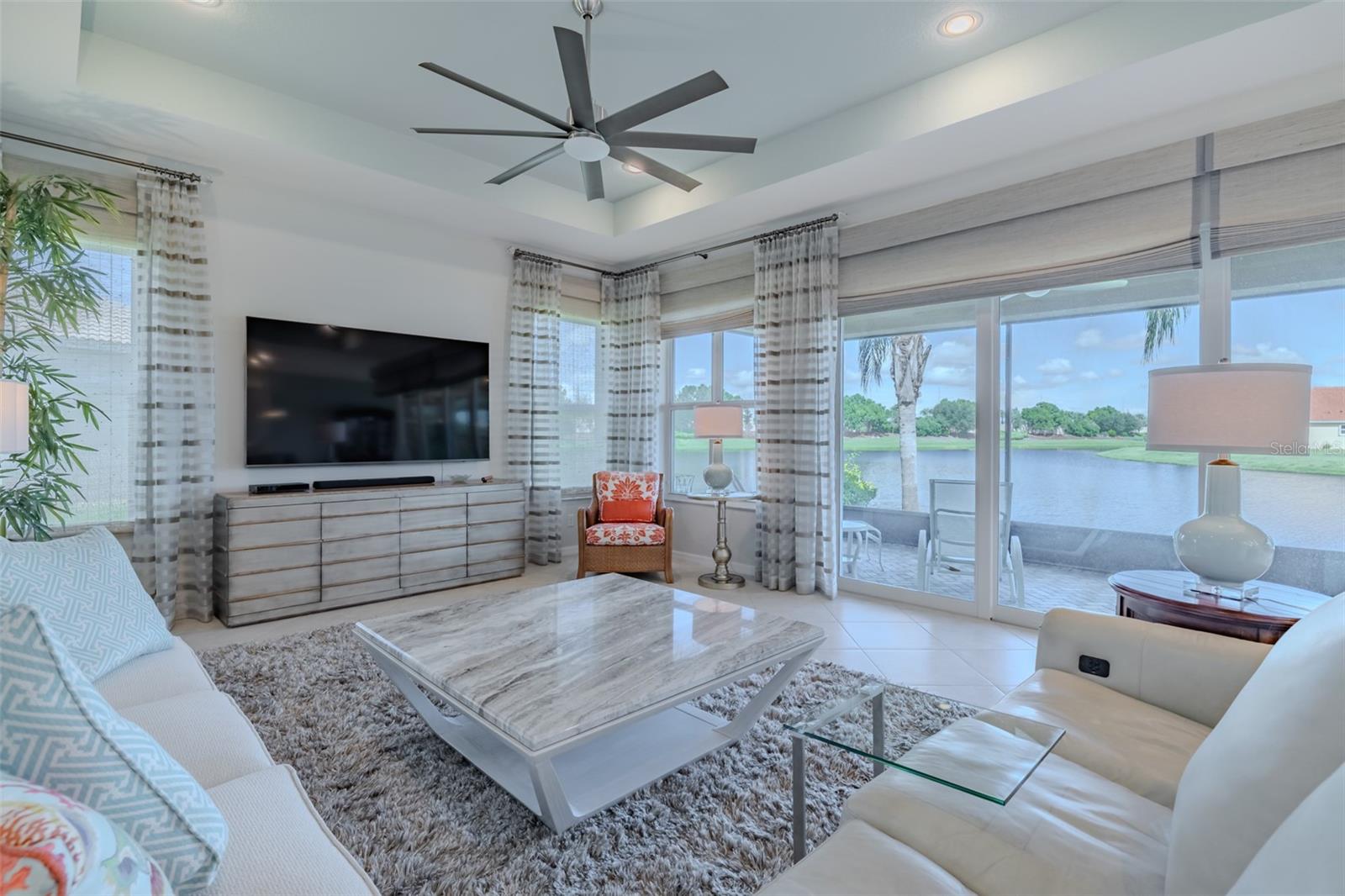 VALENCIA LAKES TR O - Residential