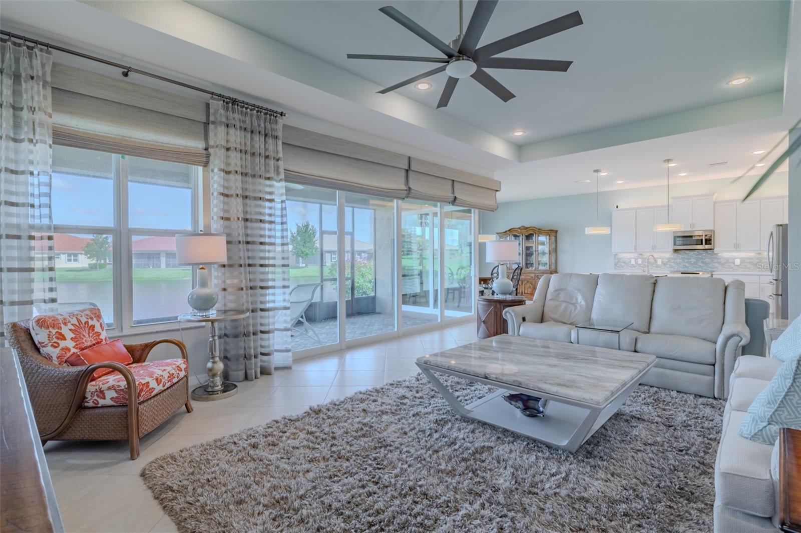 VALENCIA LAKES TR O - Residential