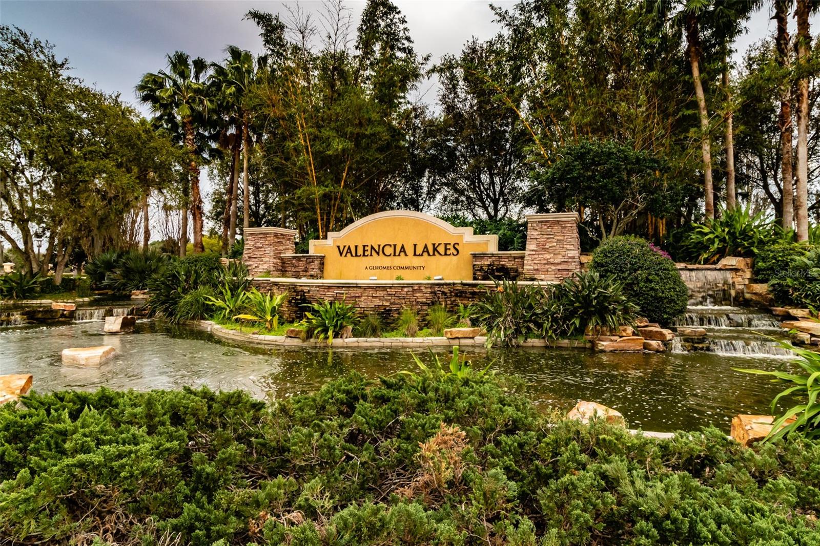 VALENCIA LAKES TR O - Residential