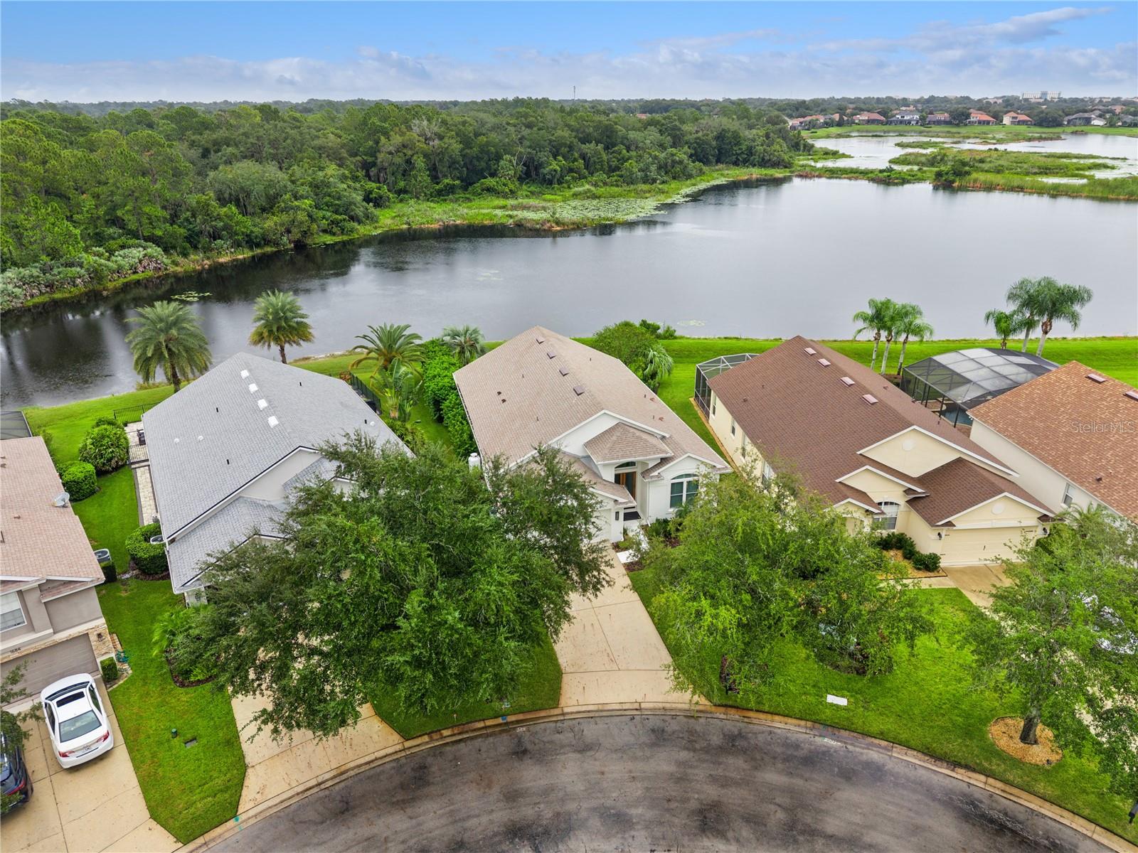 1676 CHERRY RIDGE DRIVE