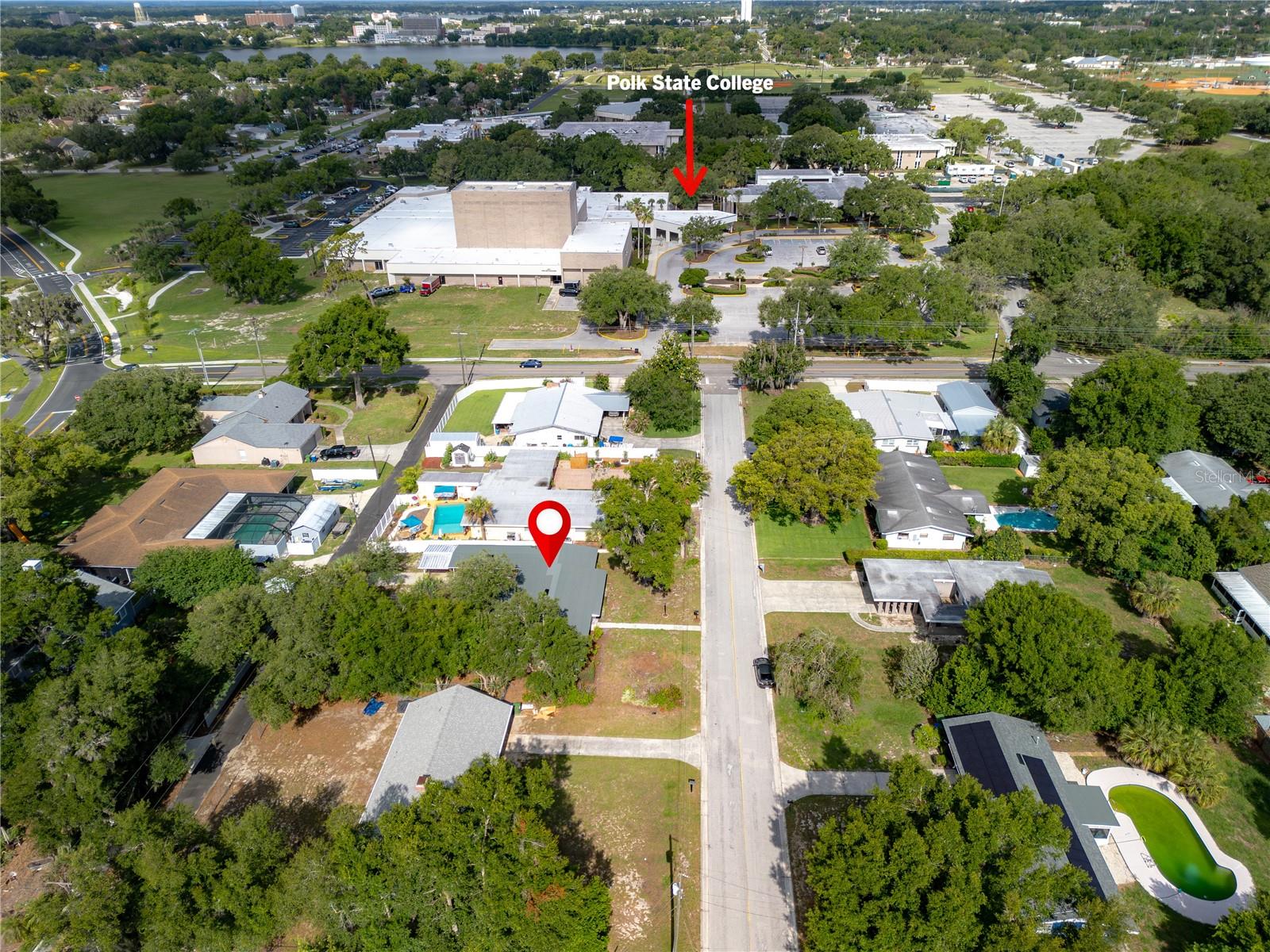 6 GOLFVIEW CIRCLE NE