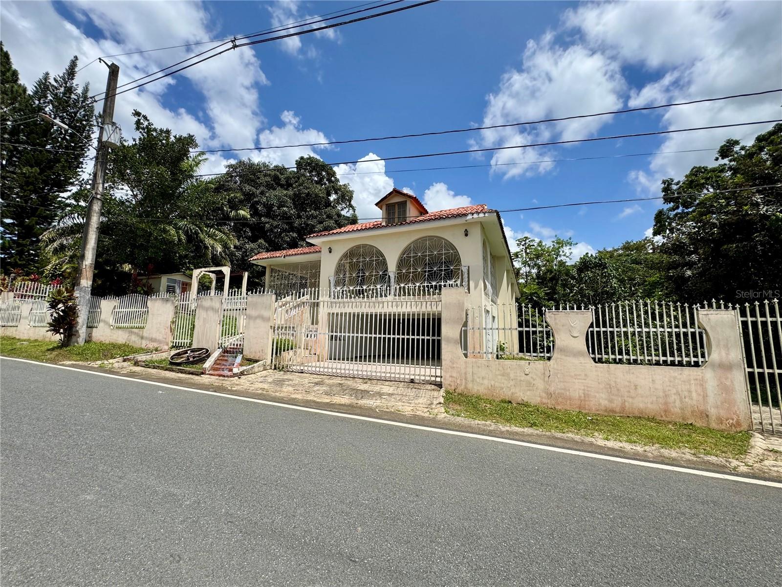 CARR 146 COMM SEGUI BO. FRONTON KM.HM 14.3