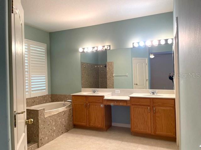 NORTH PH 1 SUMMERWOOD 2 - Residential Lease