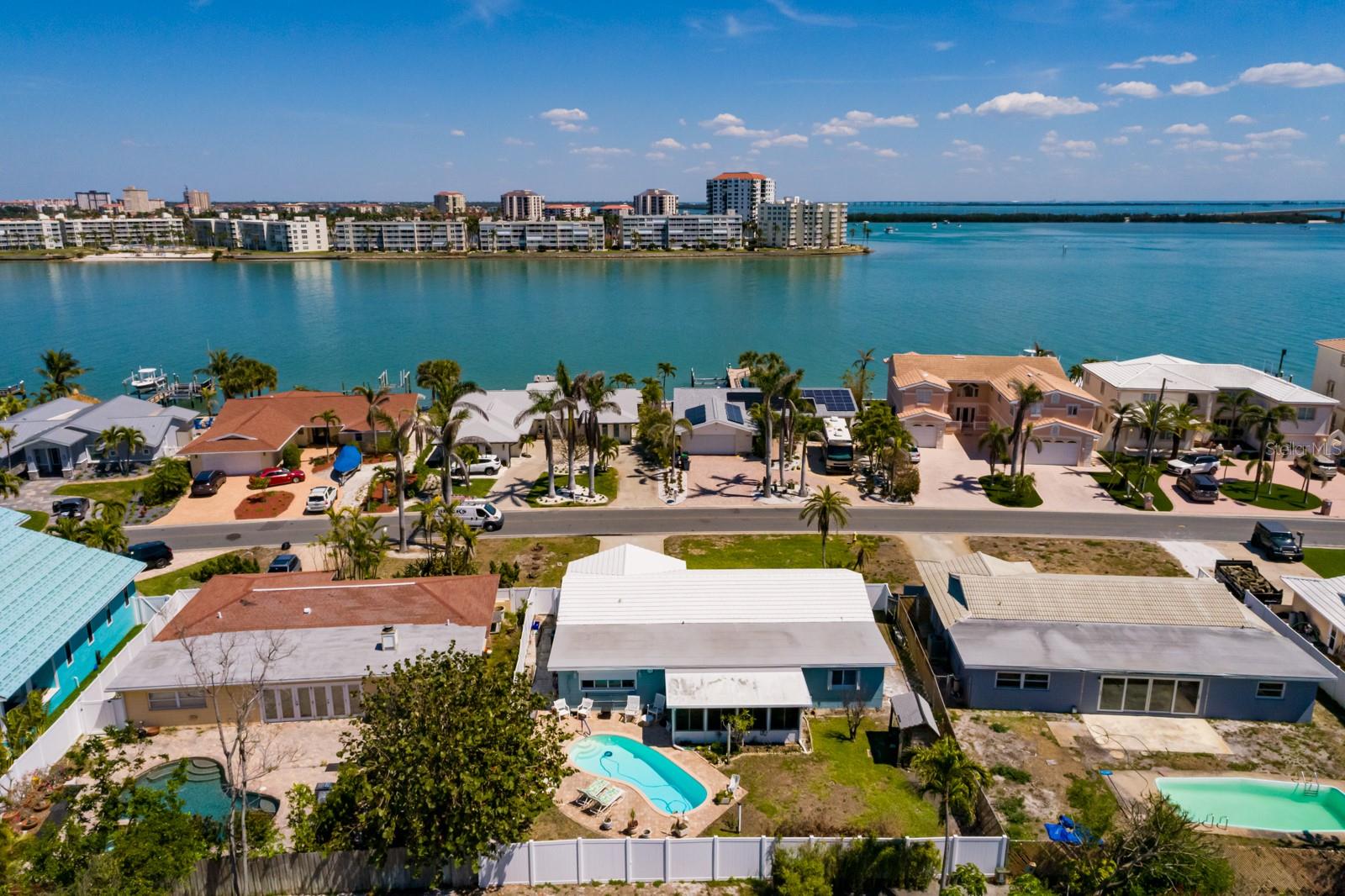 2972 E VINA DEL MAR BOULEVARD