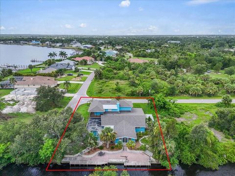 Photo of 27450 San Marco Drive, Punta Gorda, FL 33983 (MLS # N6142794)