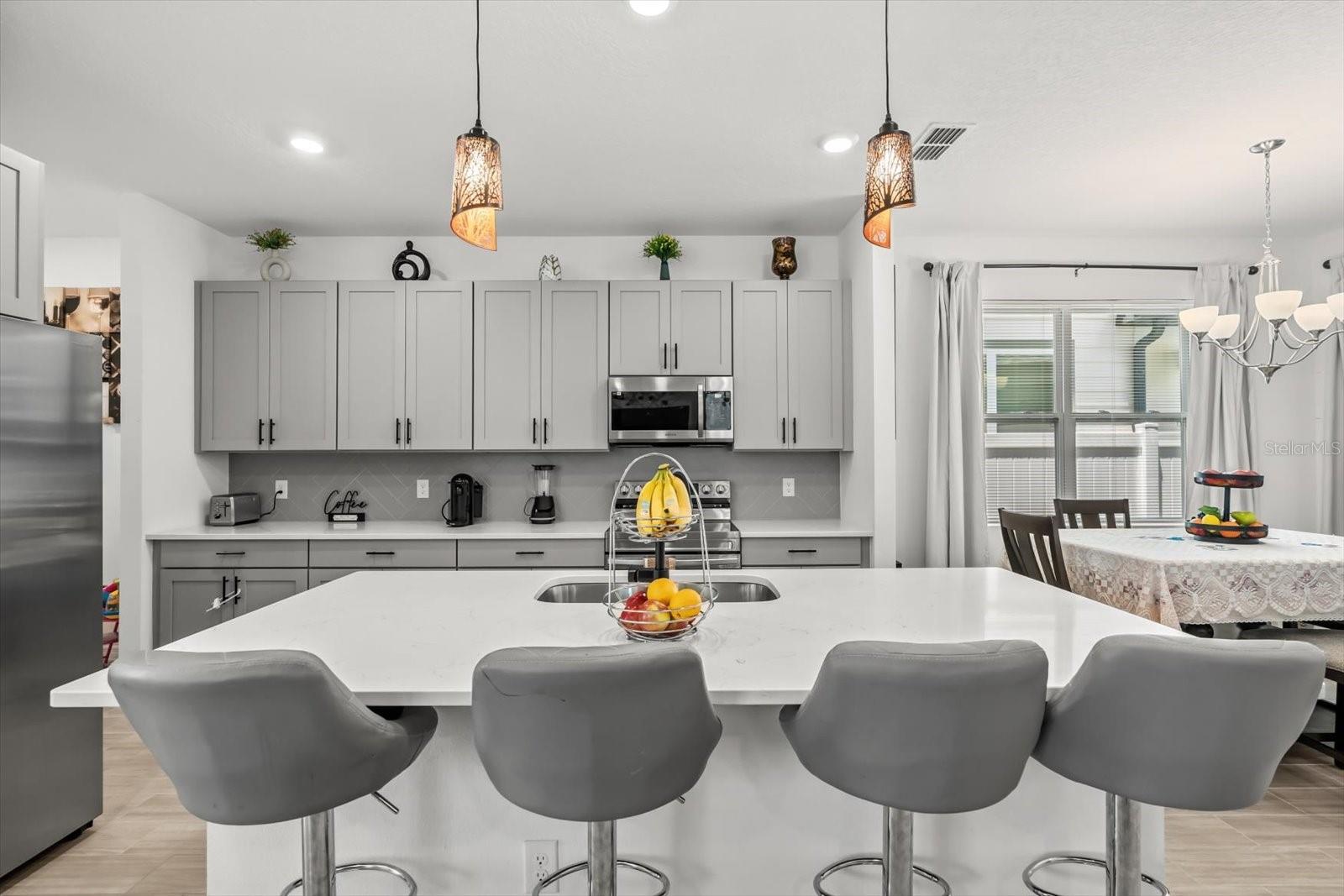 17061 SEVILLE ORANGE ROAD