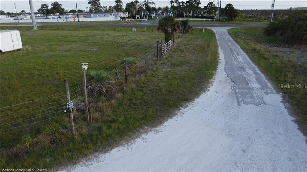 Photo of 300 Sr-70 E, Lake Placid, FL 33852 (MLS # L4962198)