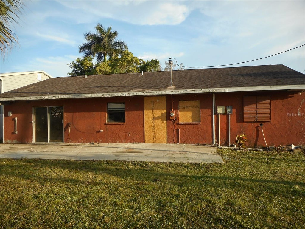 Photo of 609 1st Avenue NW, Ruskin, FL 33570 (MLS # TB8542944)
