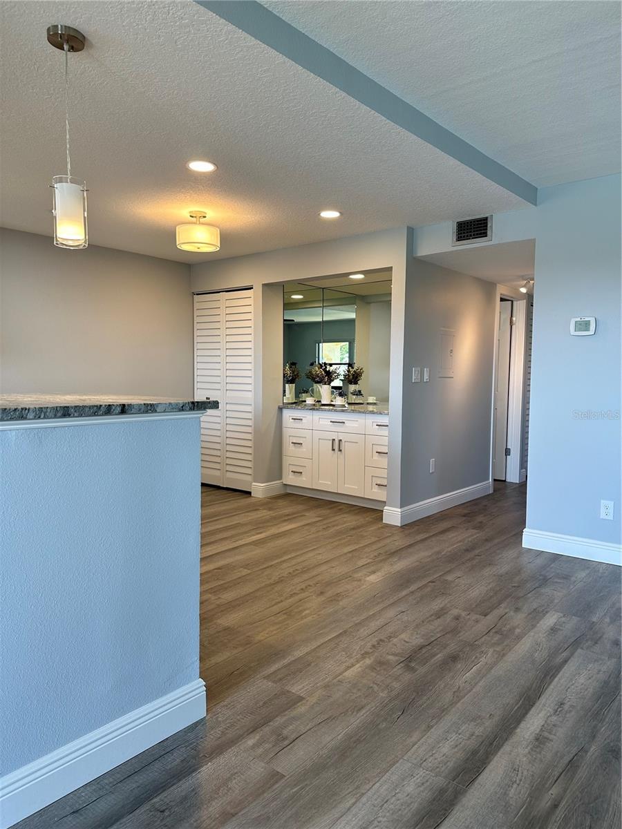 CAPRI LAGOONS CLUB CONDO - Residential Lease