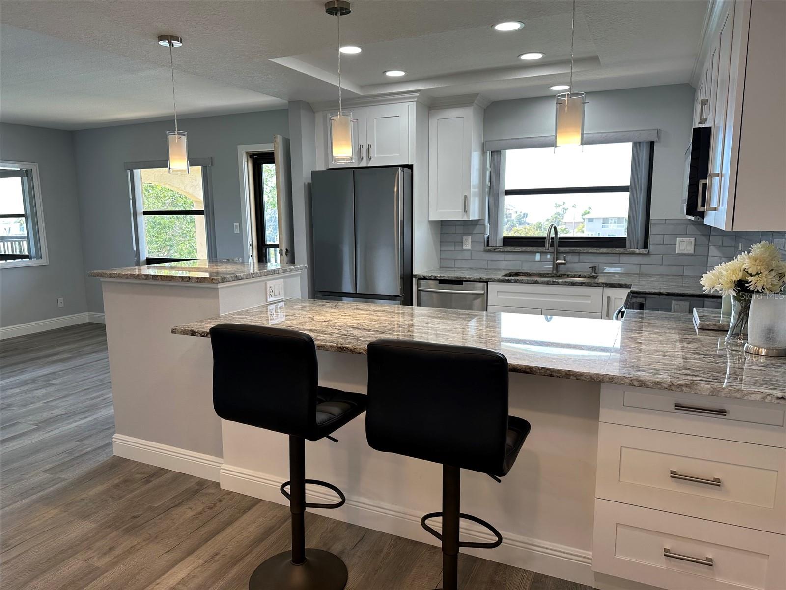 CAPRI LAGOONS CLUB CONDO - Residential Lease