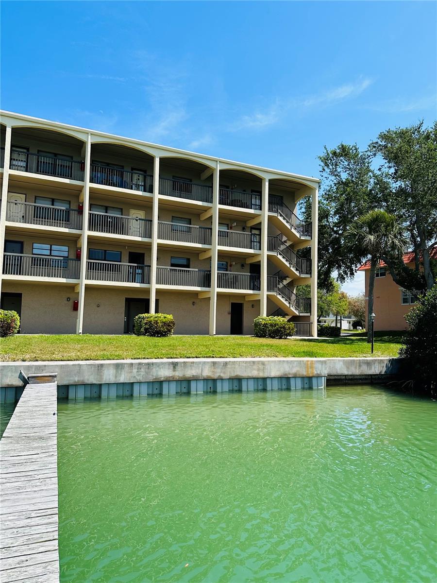 CAPRI LAGOONS CLUB CONDO - Residential Lease