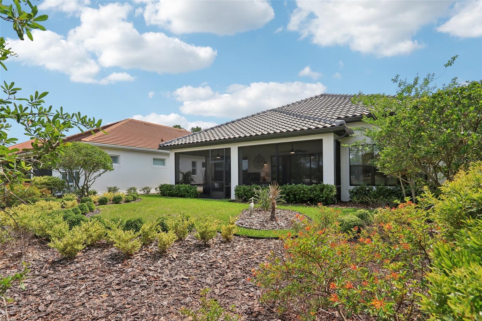 LAS COLINAS PH II SUB - Residential