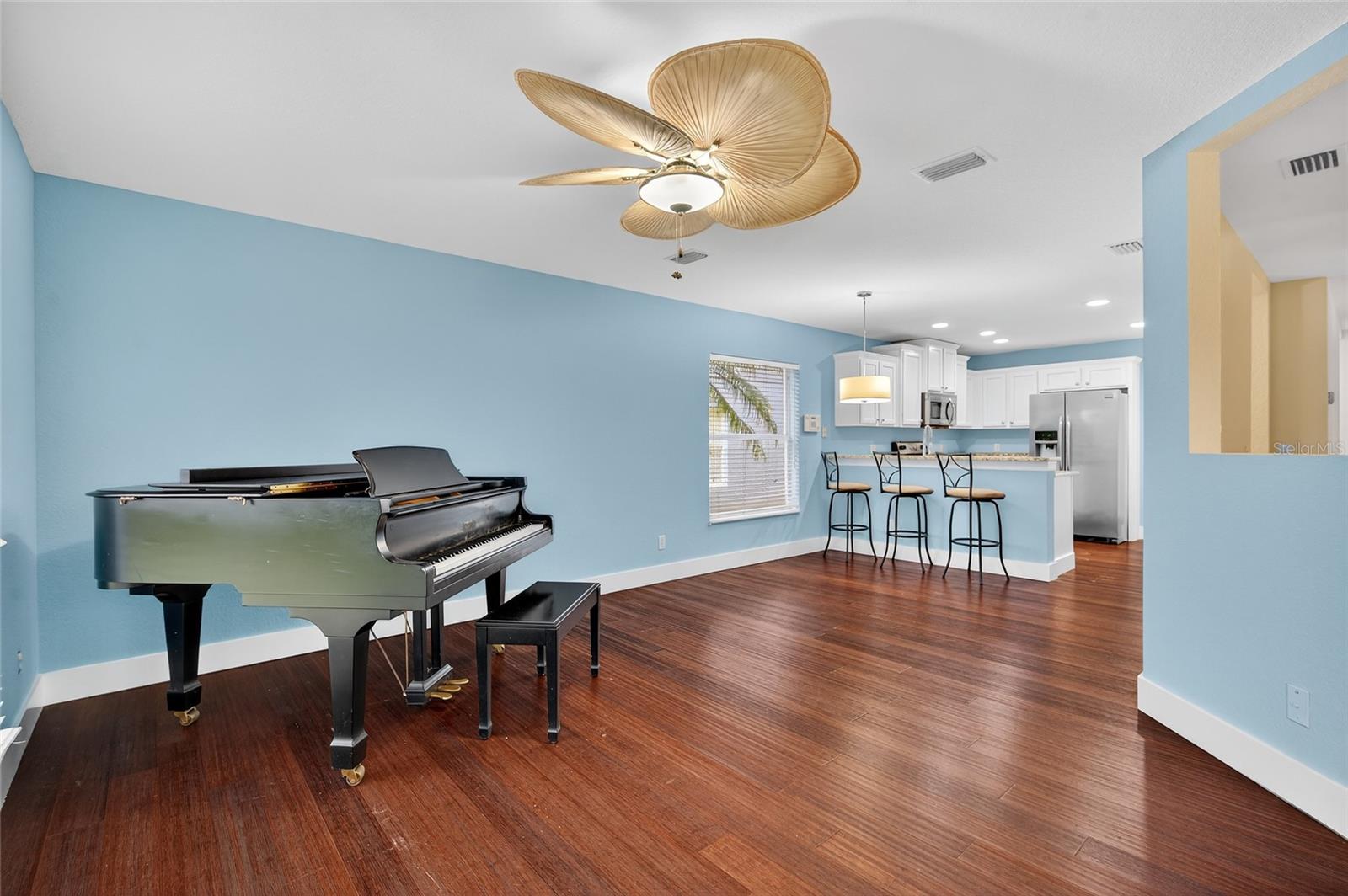 LIGHTHOUSE COVE AT HERITAGE HARBOUR UN 2 - Residential