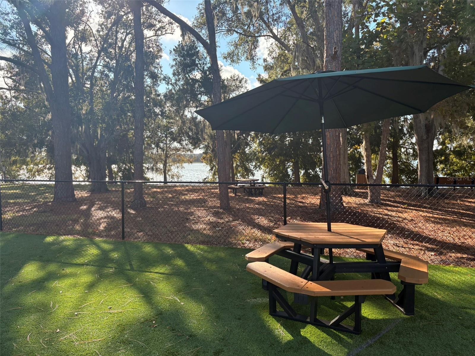 LIGHTHOUSE COVE AT HERITAGE HARBOUR UN 2 - Residential