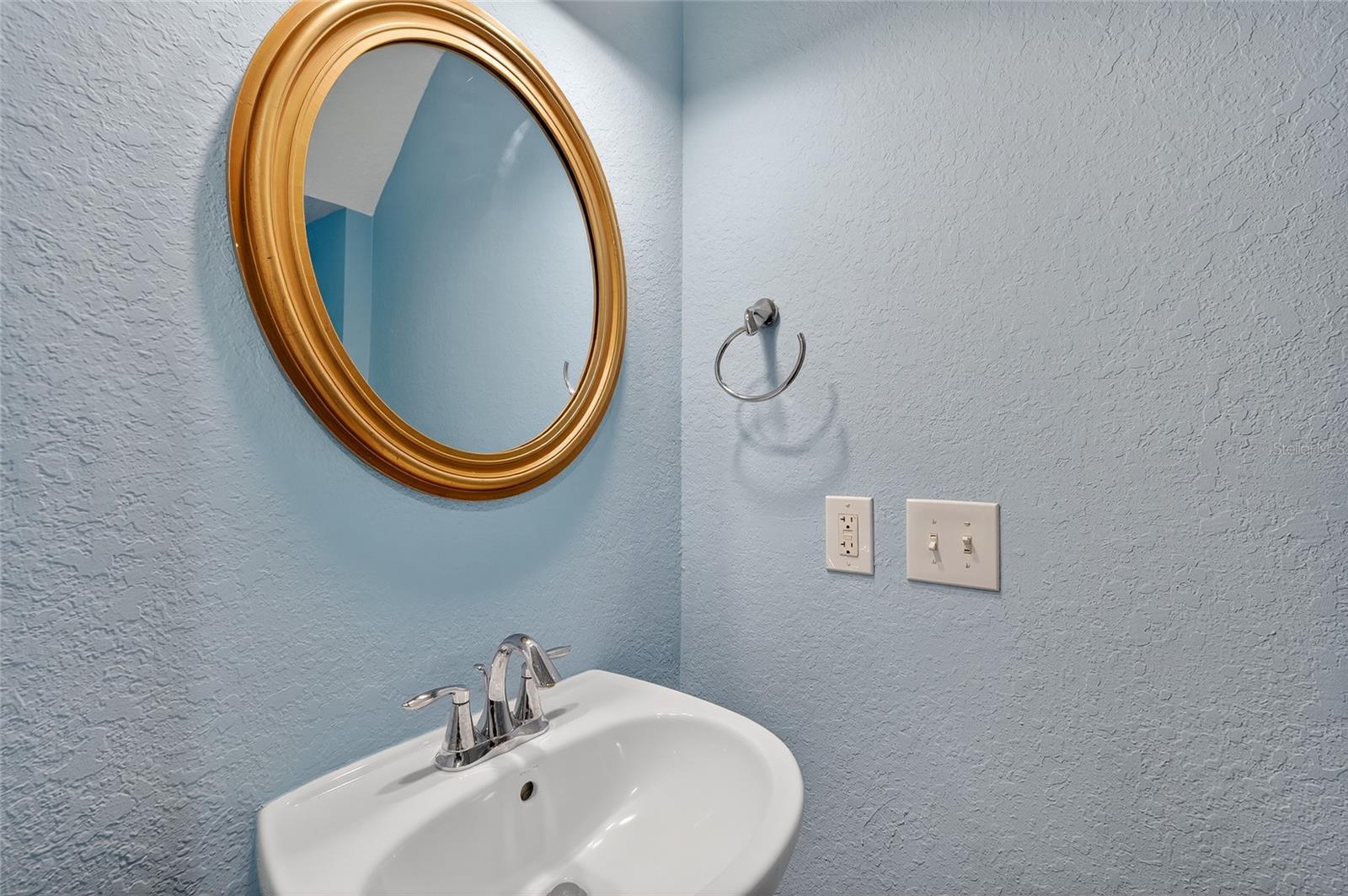 LIGHTHOUSE COVE AT HERITAGE HARBOUR UN 2 - Residential