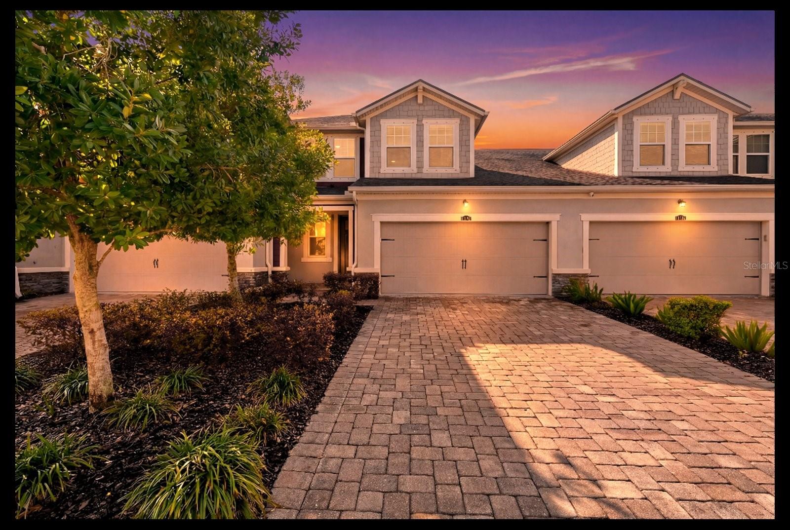 11828 MEADOWGATE PLACE