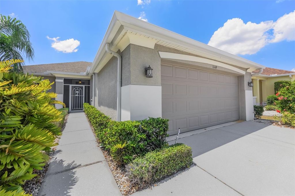 Photo of 1149 Emerald Dunes Drive, Sun City Center, FL 33573 (MLS # OM724806)
