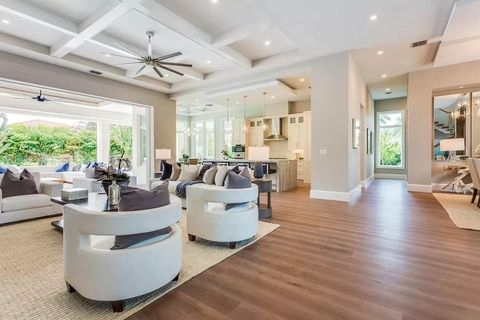 A home in LONGBOAT KEY