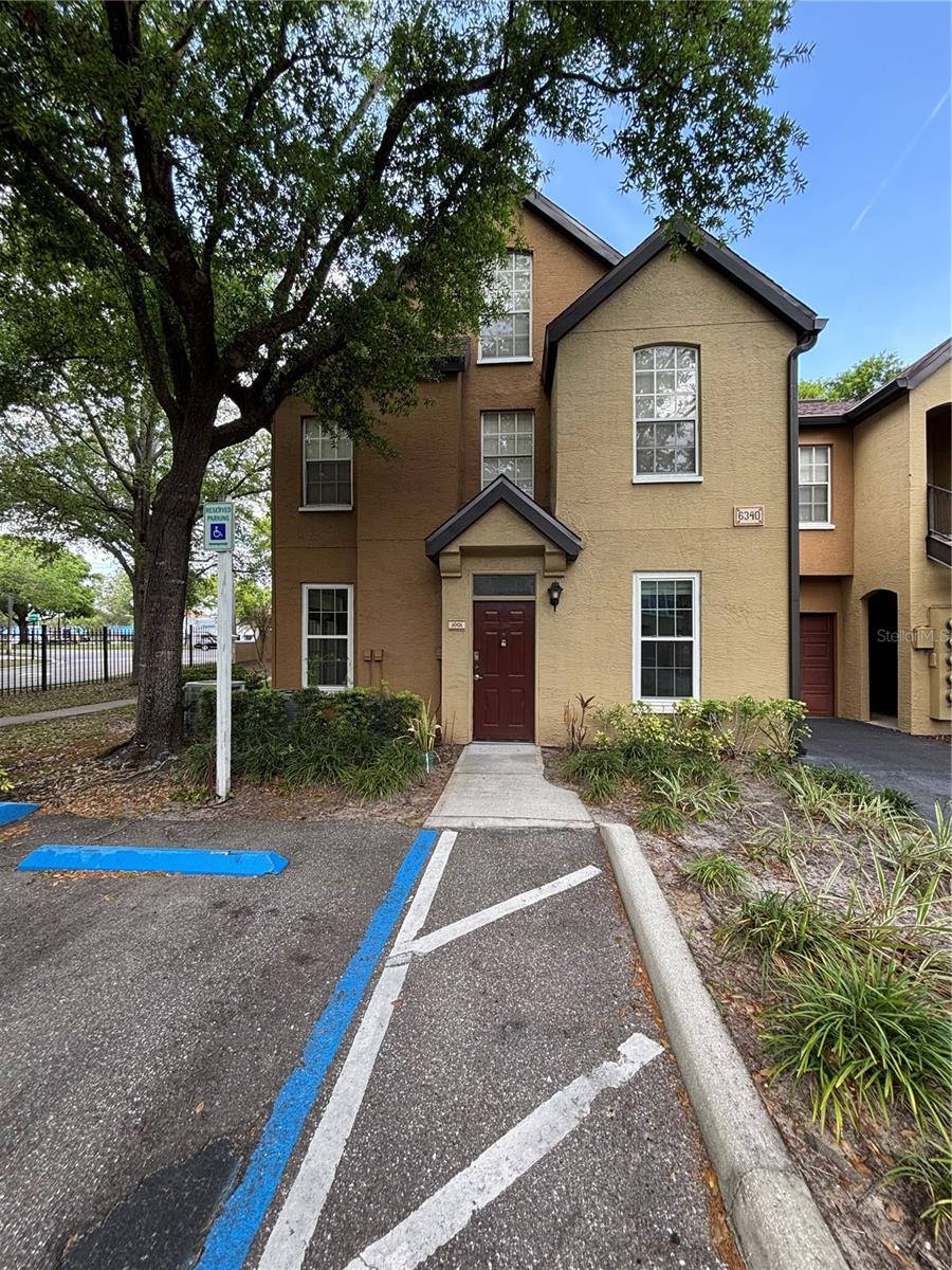 AZUR/METROWEST - Residential