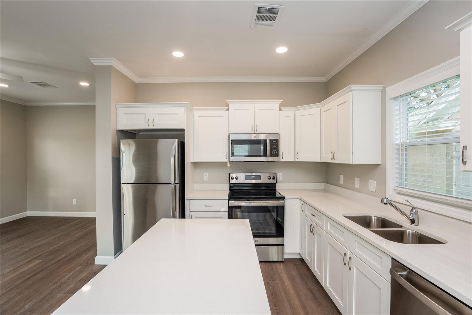 SUTTONS RESUB - Residential Lease