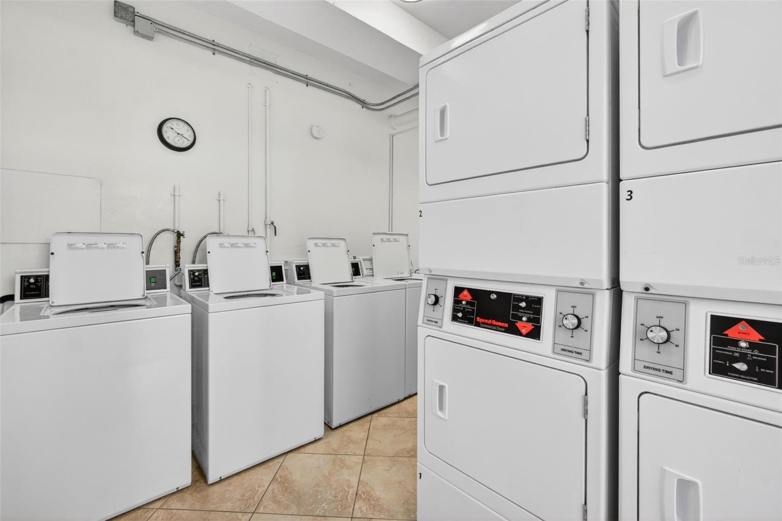 BRIGHTWATERS TOWER OF SNELL ISLE - Residential