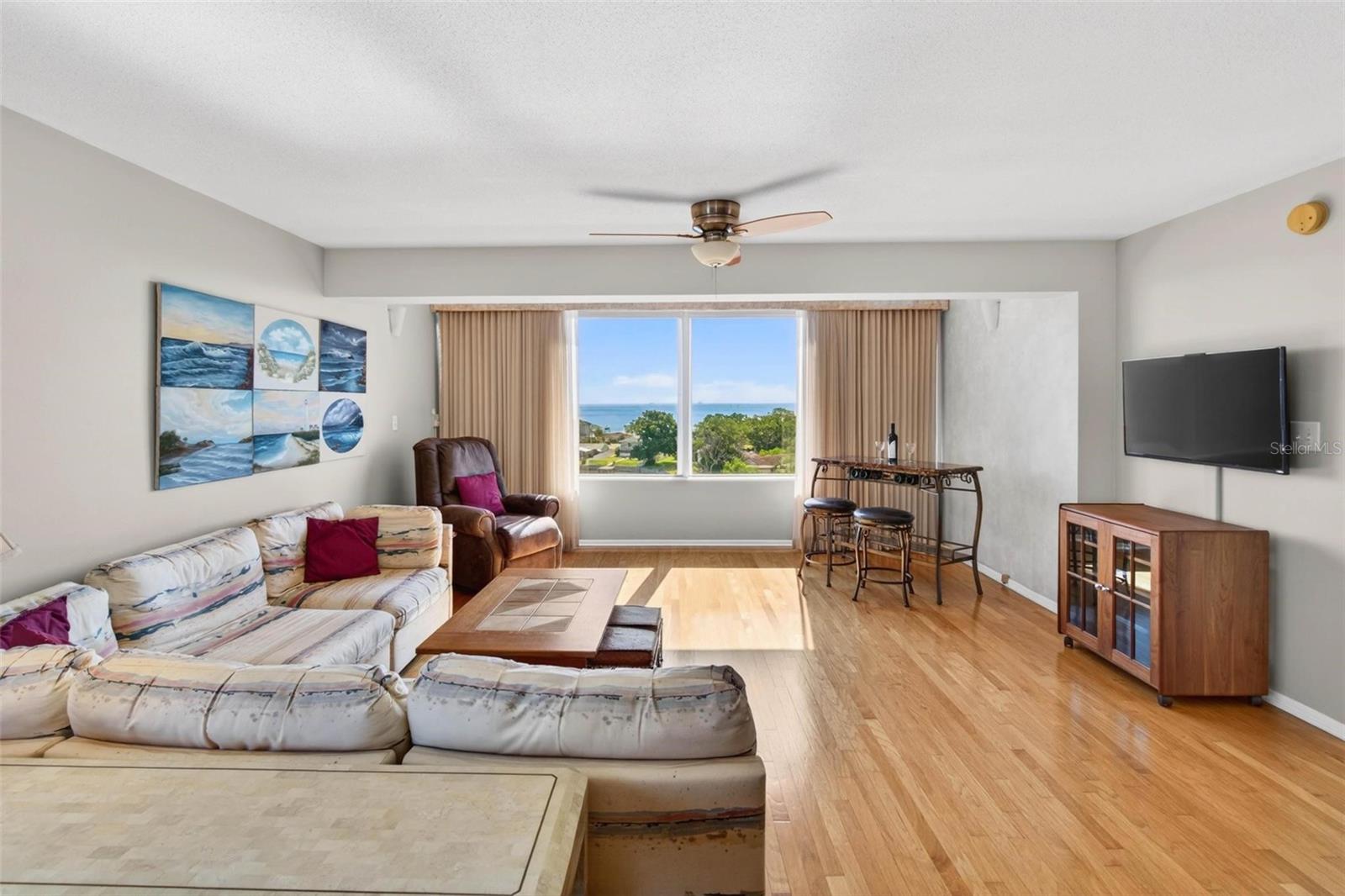 BRIGHTWATERS TOWER OF SNELL ISLE - Residential