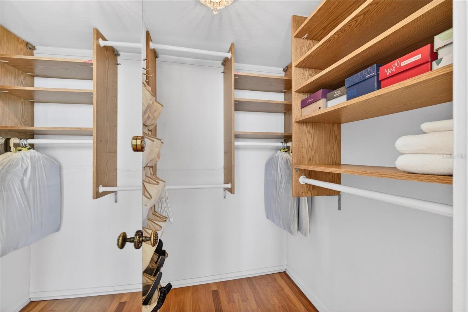 BRIGHTWATERS TOWER OF SNELL ISLE - Residential