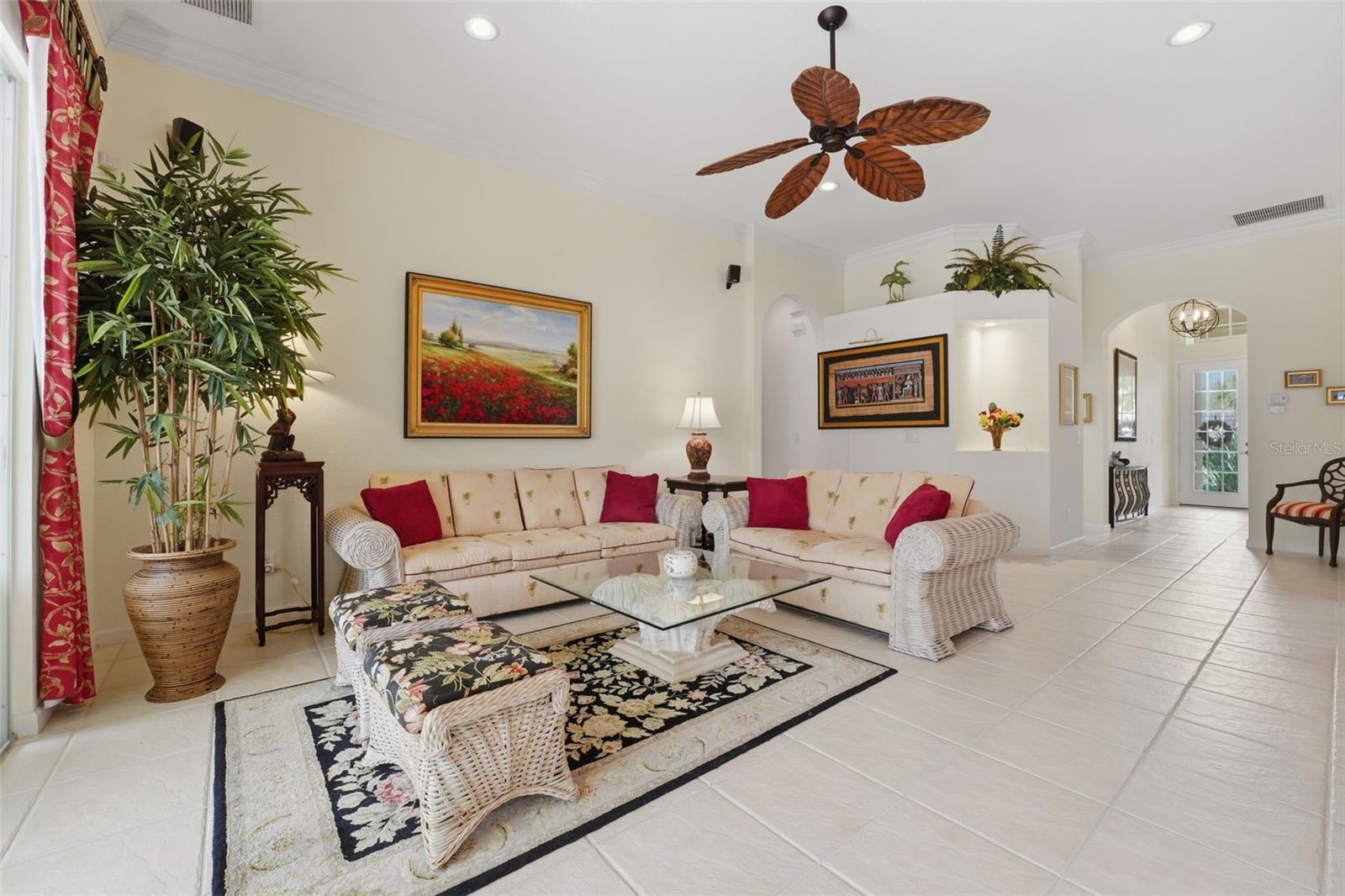 RIVERWOOD - Residential