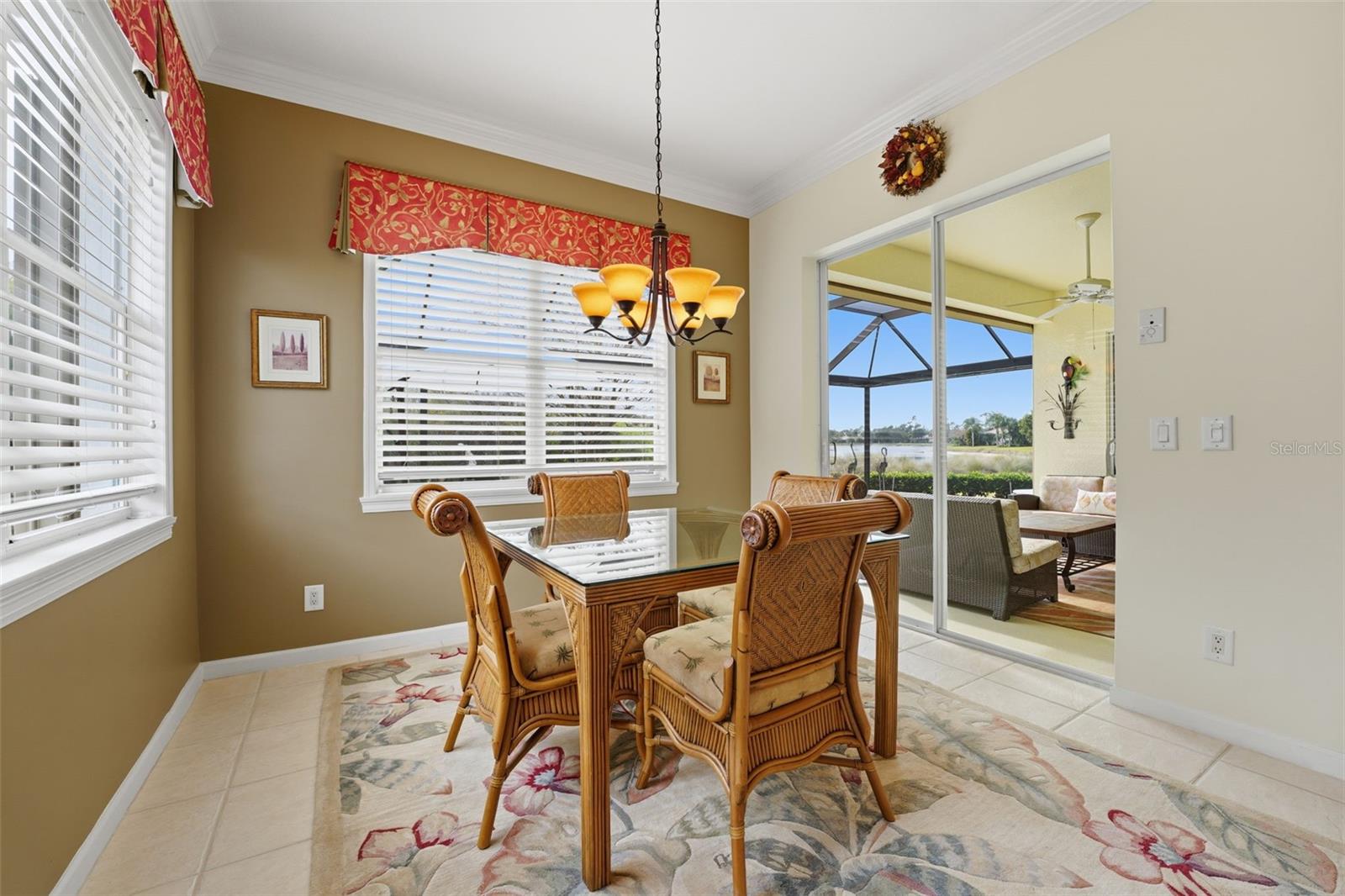 RIVERWOOD - Residential