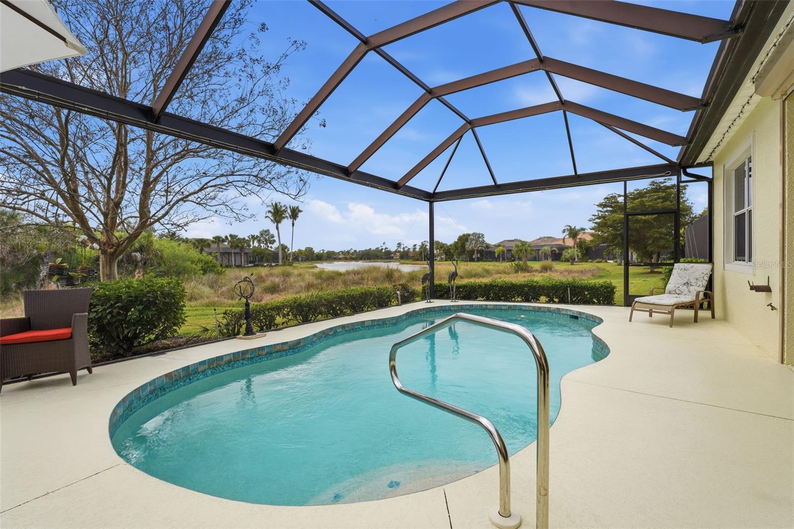 RIVERWOOD - Residential