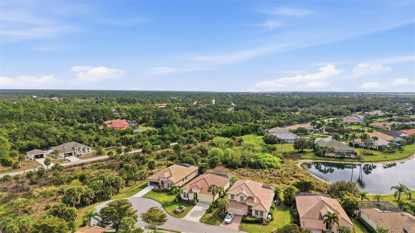 RIVERWOOD - Residential