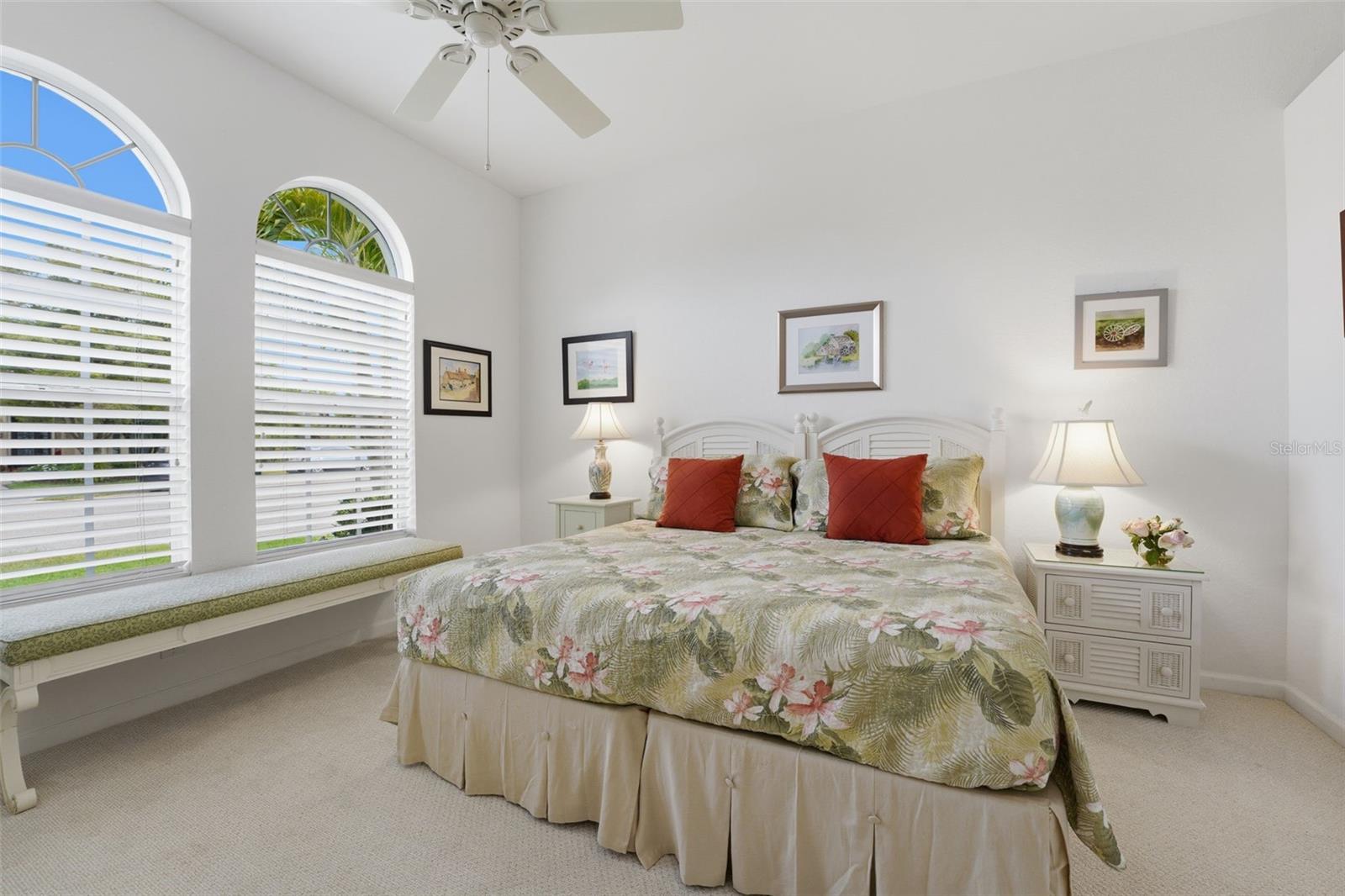 RIVERWOOD - Residential