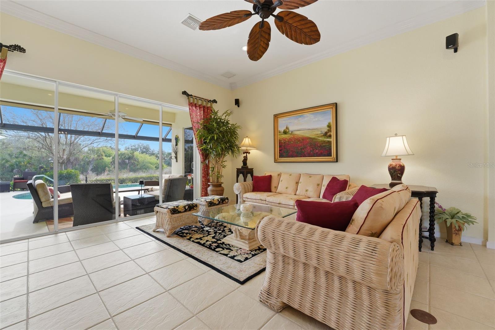 RIVERWOOD - Residential