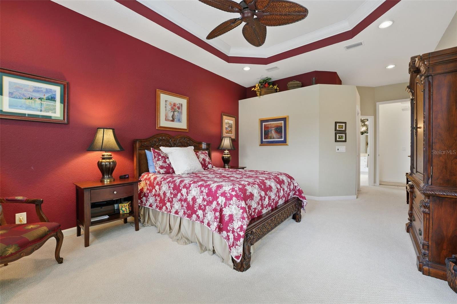 RIVERWOOD - Residential